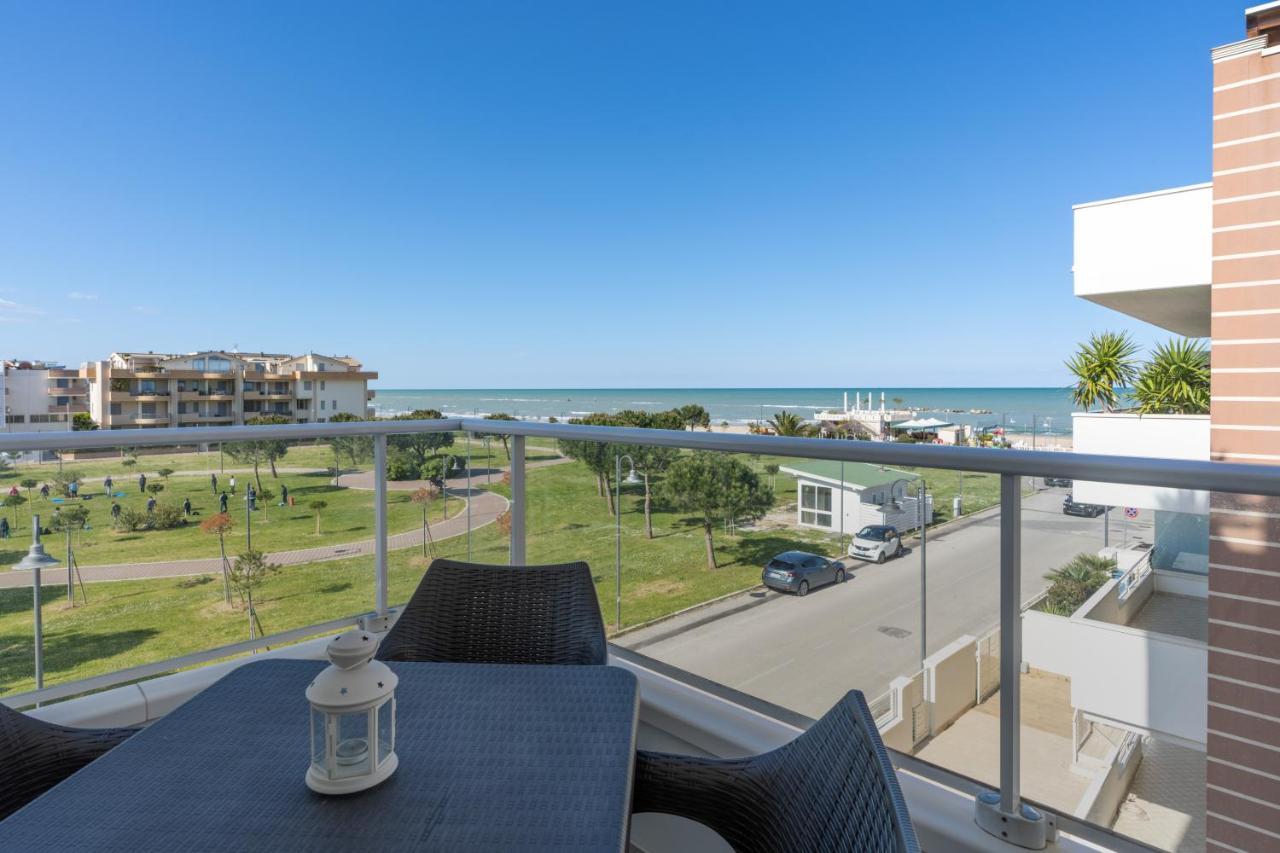Aparthotel Residenze Roscioli Roseto Degli Abruzzi Exteriér fotografie