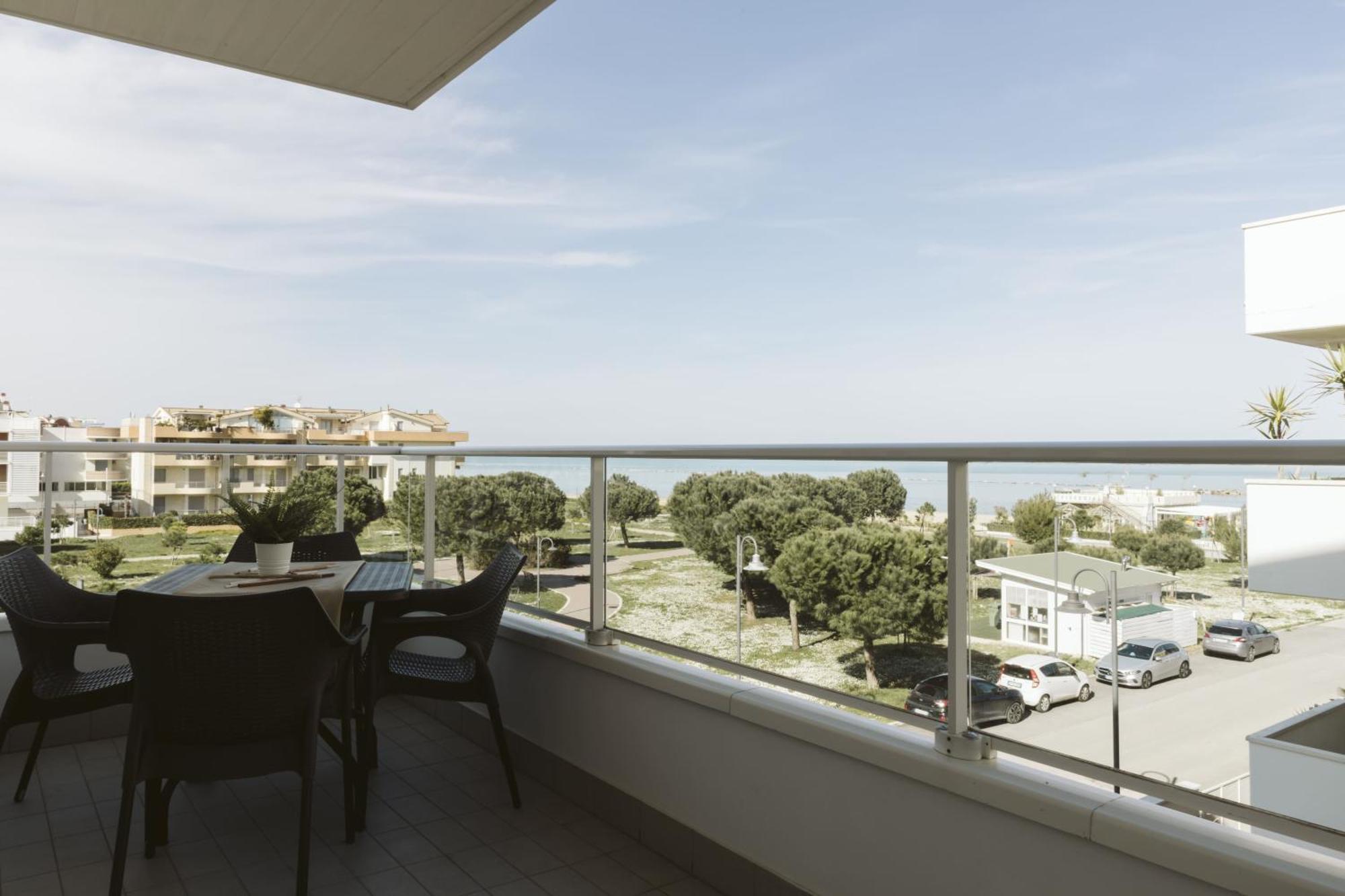 Aparthotel Residenze Roscioli Roseto Degli Abruzzi Exteriér fotografie