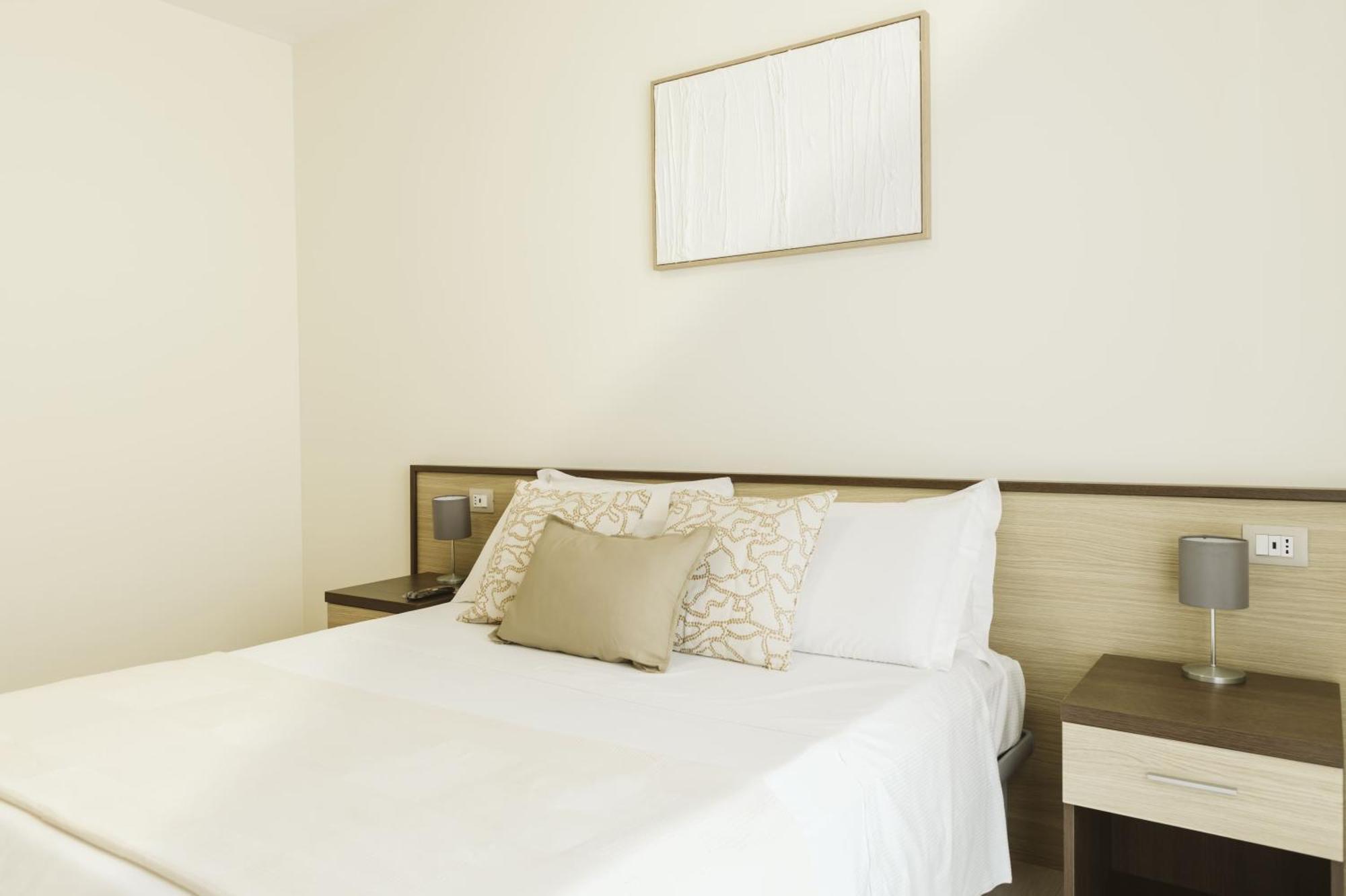 Aparthotel Residenze Roscioli Roseto Degli Abruzzi Exteriér fotografie