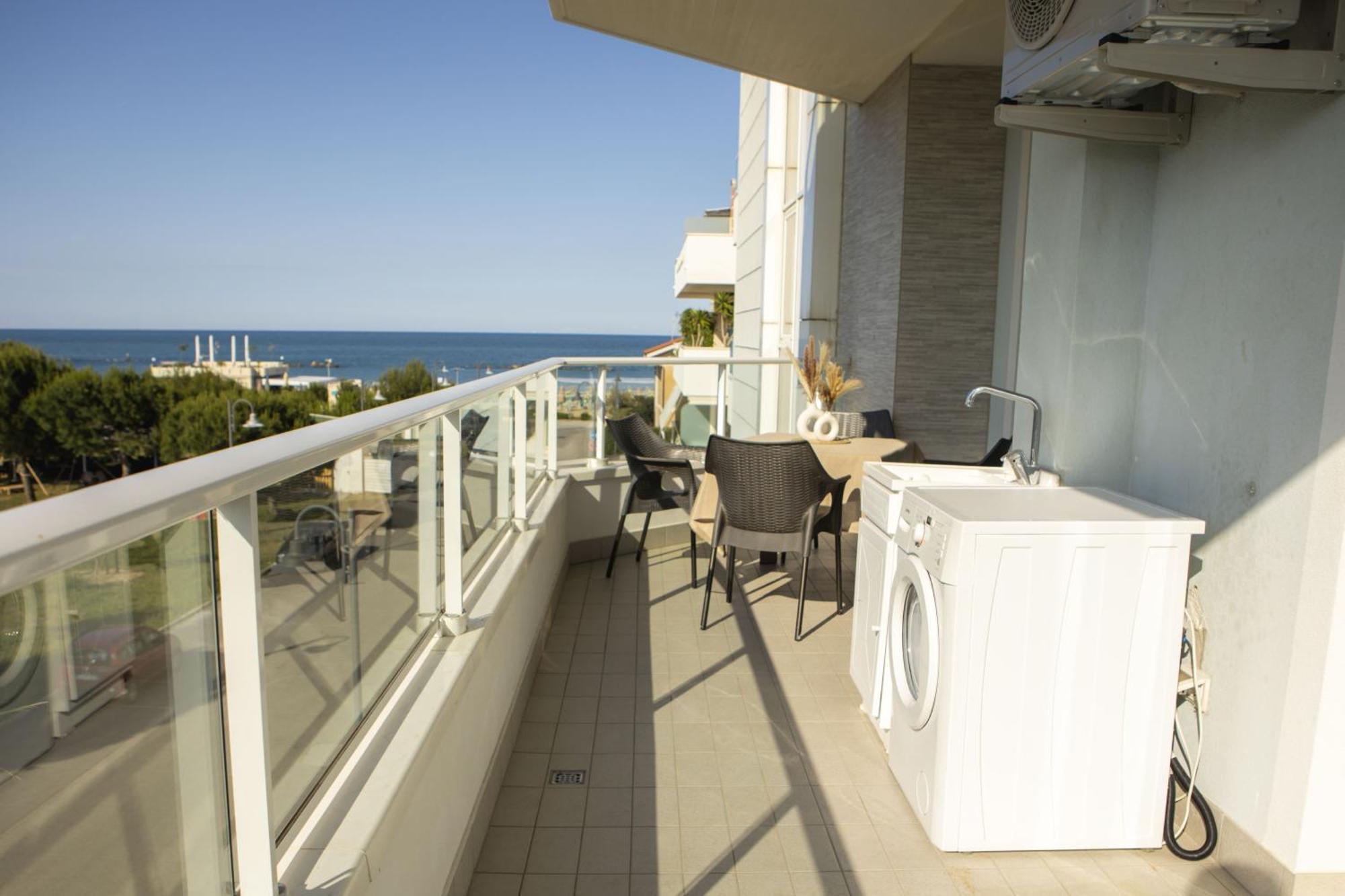 Aparthotel Residenze Roscioli Roseto Degli Abruzzi Exteriér fotografie